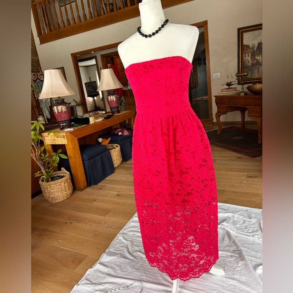 💕 Forever New Strapless Hot Pink Lace Midi Dress | Size US 6 Kentucky Derby 💕